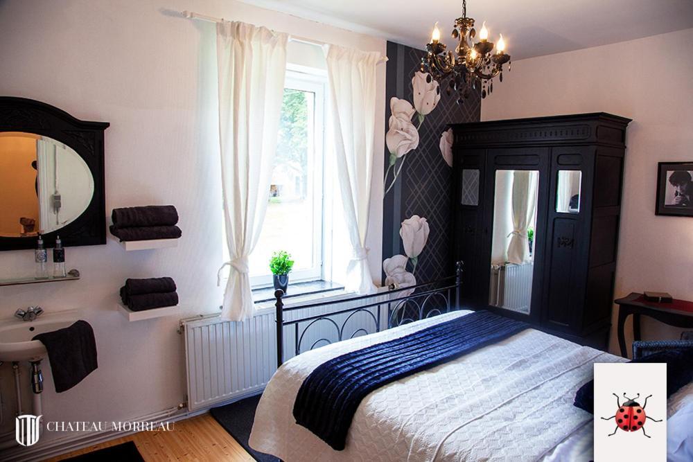 La Maison Des Papillon Daverdisse Экстерьер фото